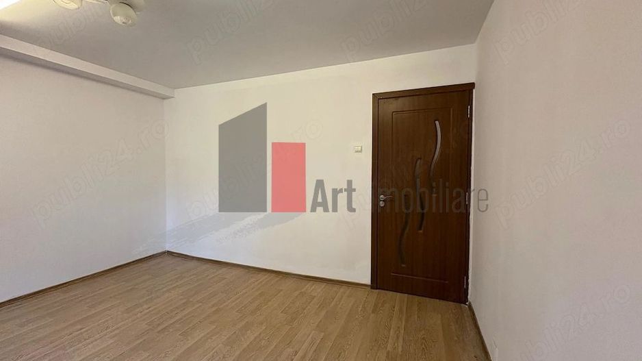 APARTAMENT  2 CAMERE  SEBASTIAN - Poză 4