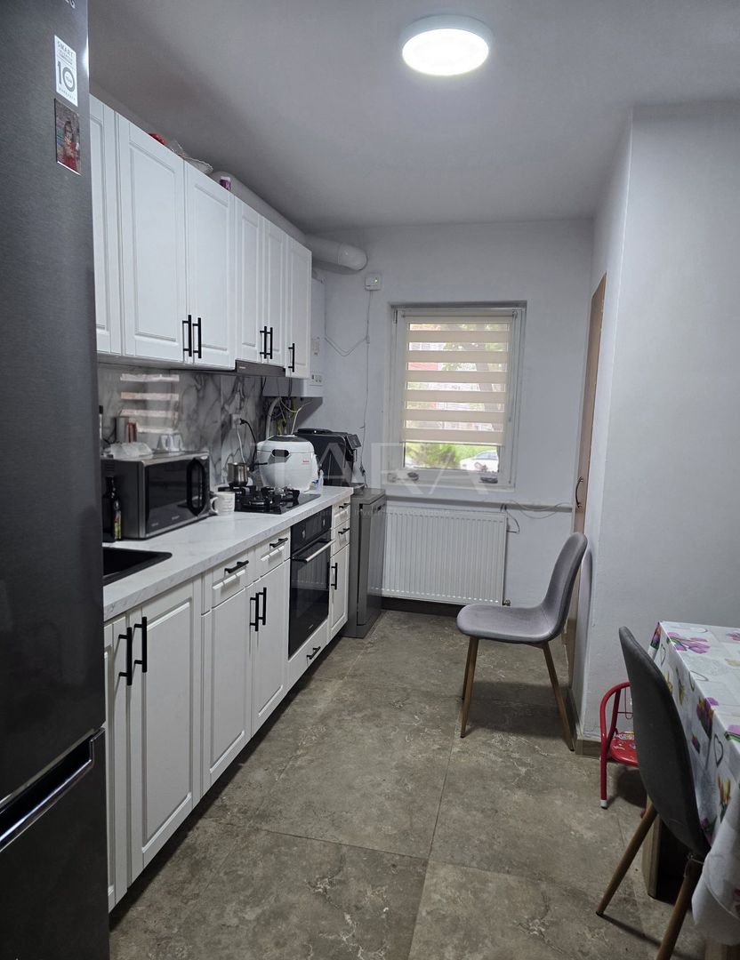 Apartament decomandat, 2 băi și 2 locuri de parcare, zona Kaufland. - Poză 3