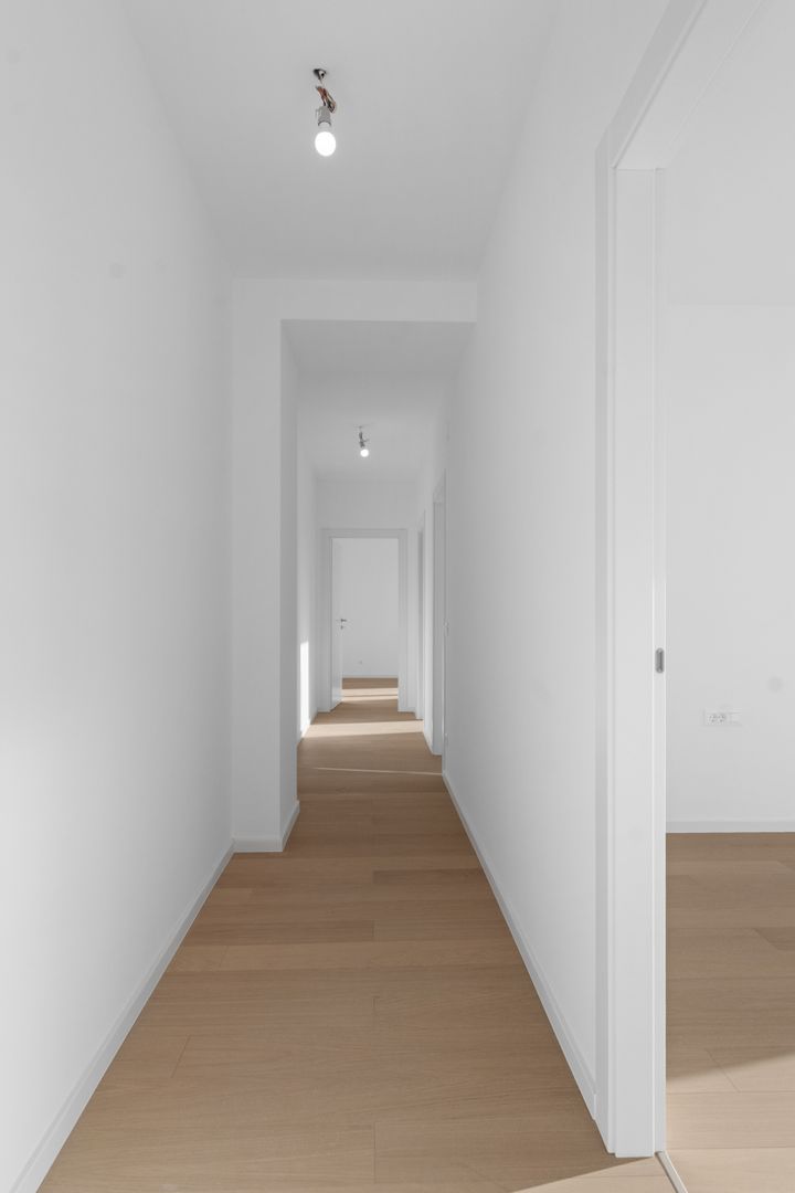 Apartament 4 camere - 112 mp - comision zero - 249000 Euro+tva - Poză 23