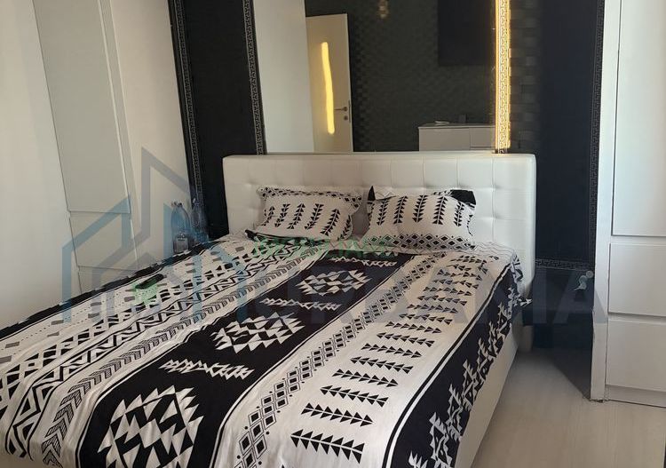 Inchiriez / Apartament / 2 Camere / 2 locuri parcare / Valea Lupului - Poză 5