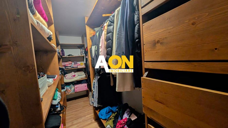 Casă tip înșiruit, D+P+M, 4 camere, garaj, 214 mp teren, zona Centru - Poză 17