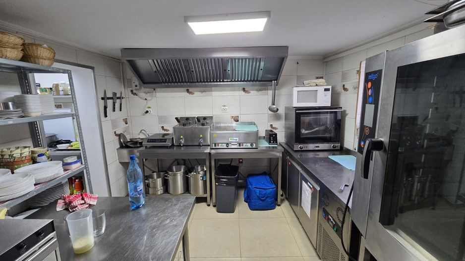 Pensiune la Cheia, moderna, functionala in totalitate, vedere mirifica (chirie) - Poză 21