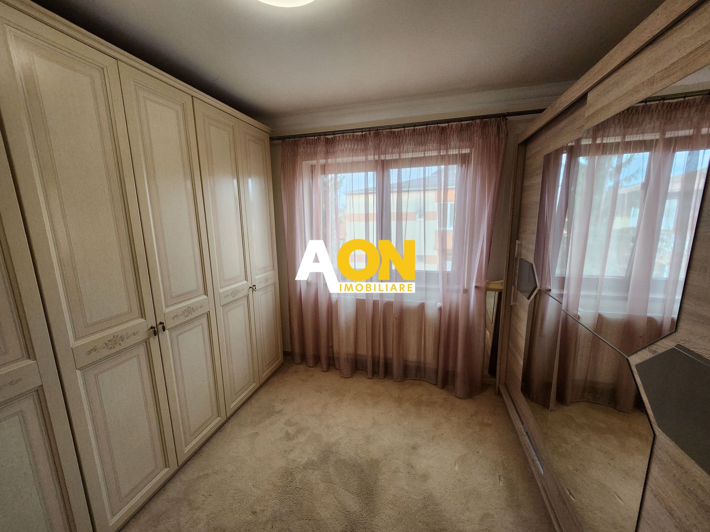 De inchiriat apartament 3 camere, Closca - Poză 6