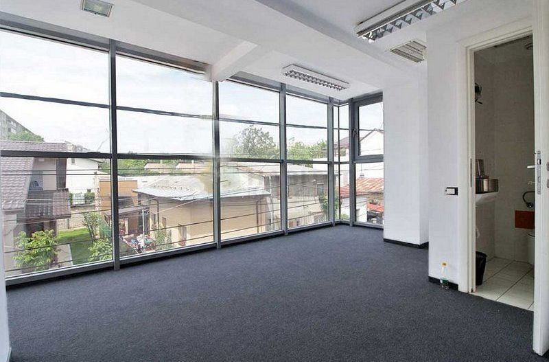 Cladire birouri inchiriata complet, zona Basarab - Titulescu - Poză 2