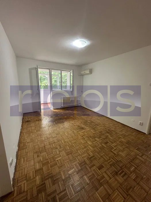 De vanzare 2 camere  –Plaza România, Bulevardul Timișoara - Poză 2