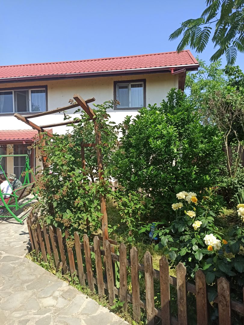 vila indiv+1198mp teren/pe DN4(sosBucuresti) in Frumusani/jud.Calarasi - Poză 97