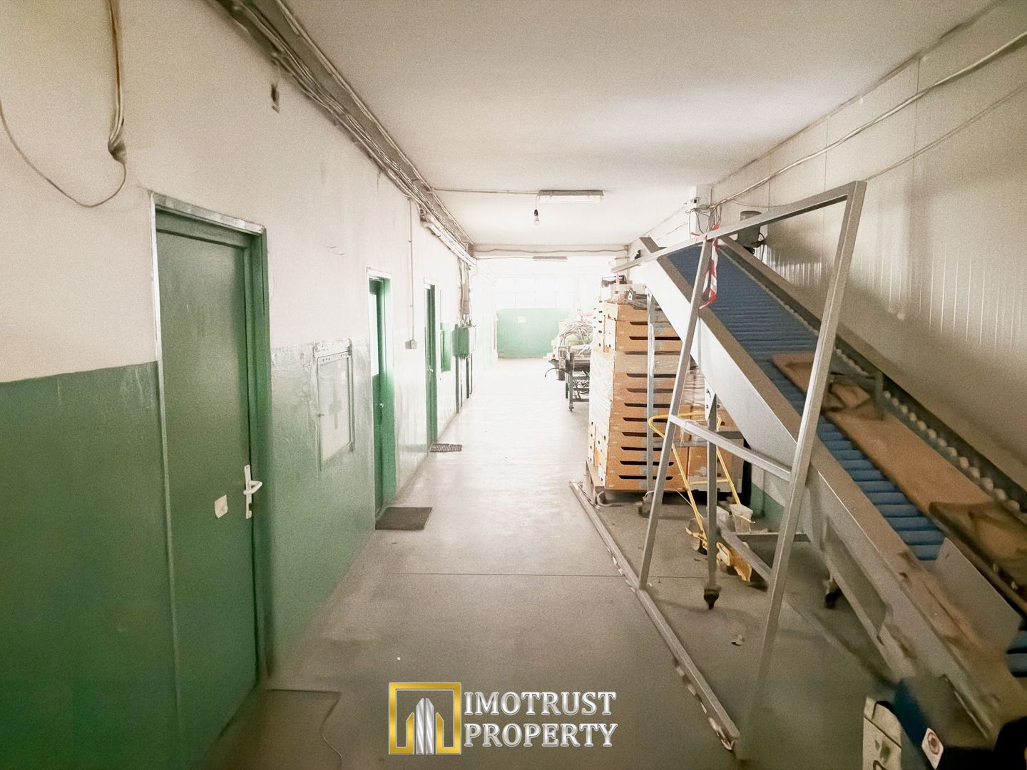 Hala industriala de vanzare Arad – 589 mp - Poză 5