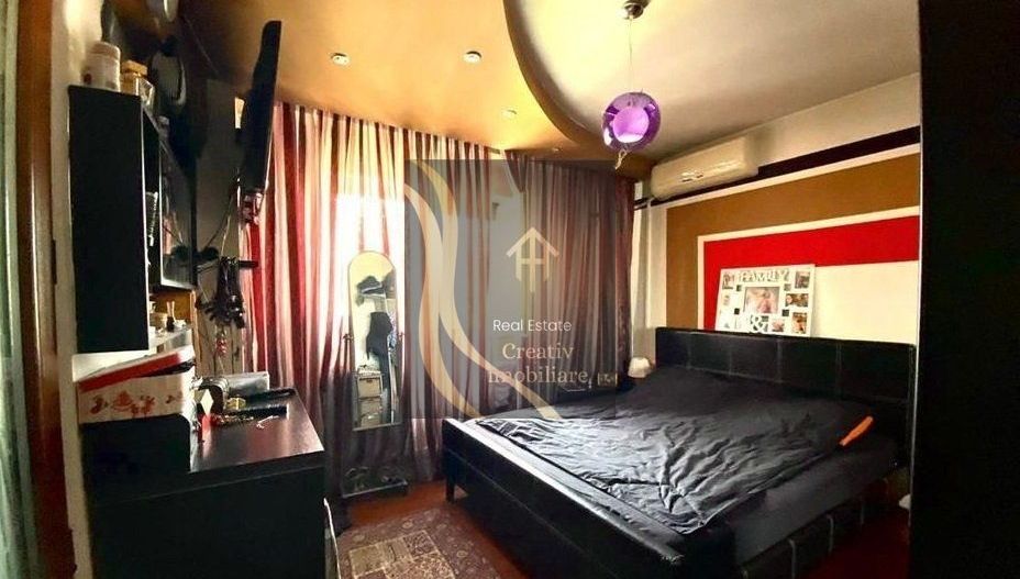Apartament Crangasi 4 camere - Poză 2