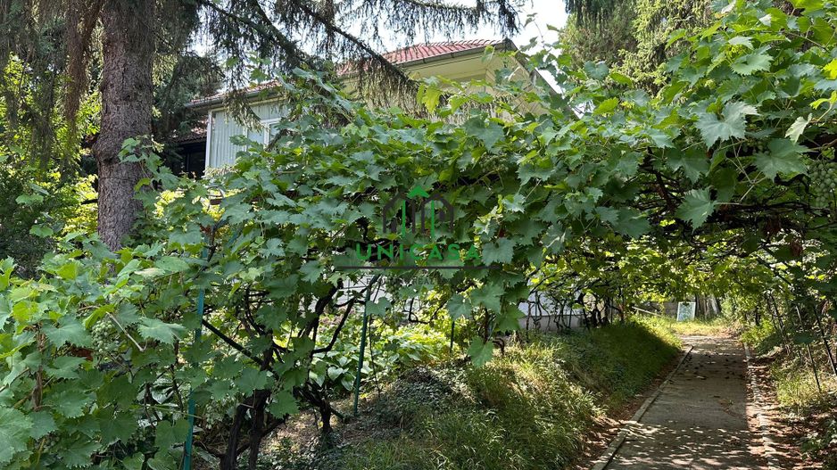 Casa si teren  - Zona Ultracentrala - Poză 8