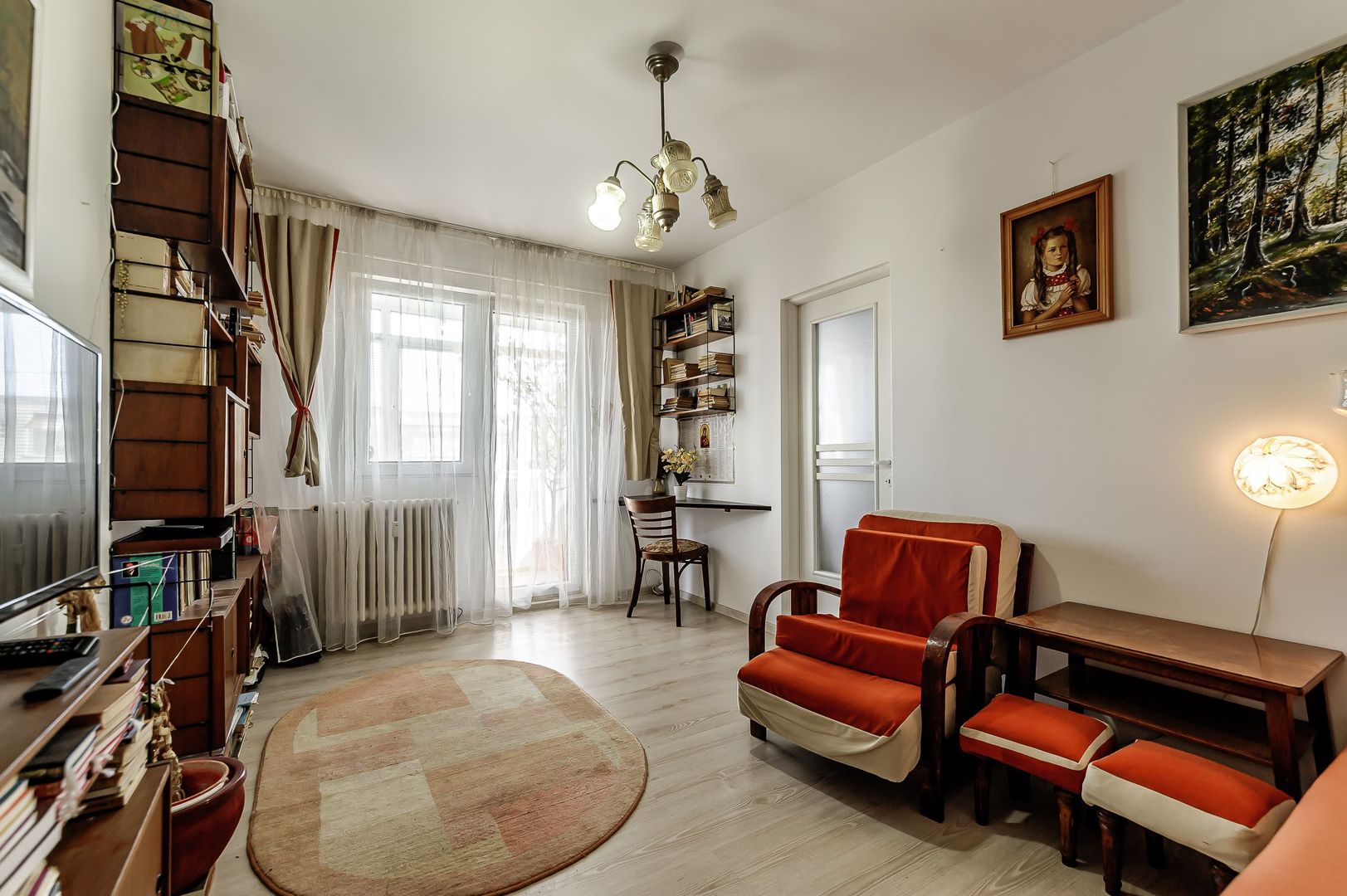 VÂNDUT! Apartament cu 2 camere. Zona Fortuna, Vlaicu - Poză 2