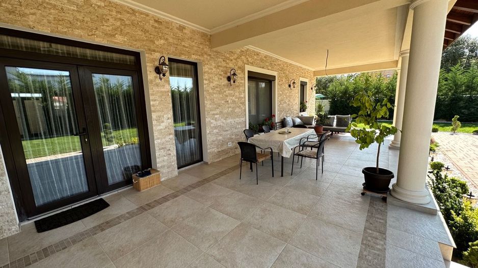 CASA EXCEPTIONALA CU LIVADA PROPRIE - Poză 26