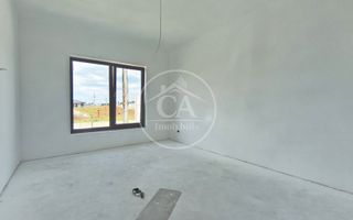Casa de vanzare cu 4 camere in Santandrei, Bihor - Poză 9