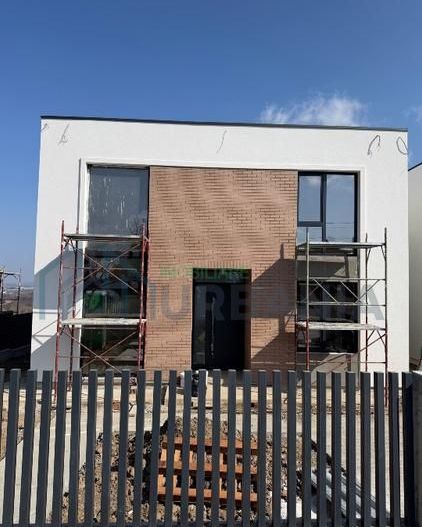 Casă modernă de vânzare în zona Bucium/Barnova, Iași - 160 mp, teren 640 mp - Poză 14