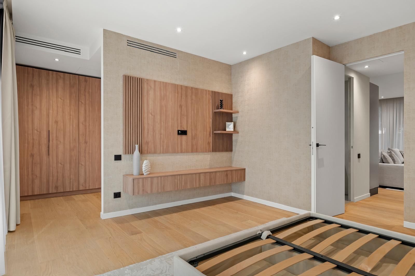 Închiriere Apartament Unic 3 Camere în Zona Primăverii - Poză 9