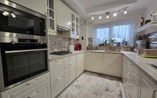 Cosmopolis - Vila N cu 2 Dormitoare Mobilata si Utilata - Poză 7