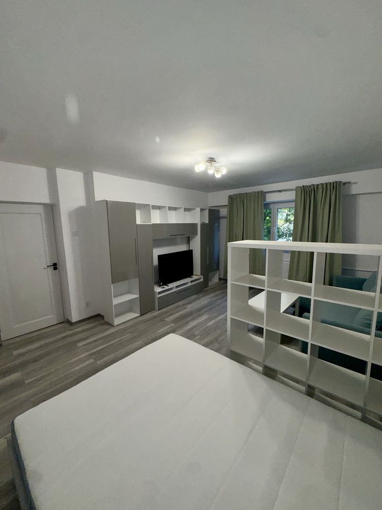 De Inchiriat Garsoniera spatioasa  Calea Calarasilor - Poză 1
