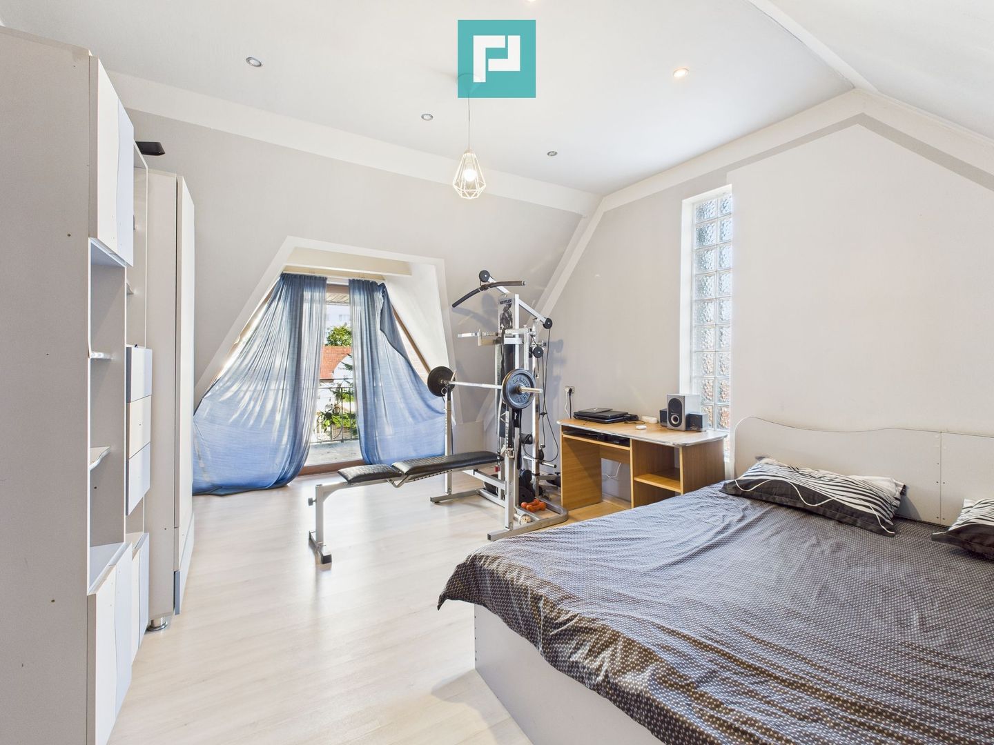 Casă cu spațiu comercial Arad, calea Aurel Vlaicu - Poză 20