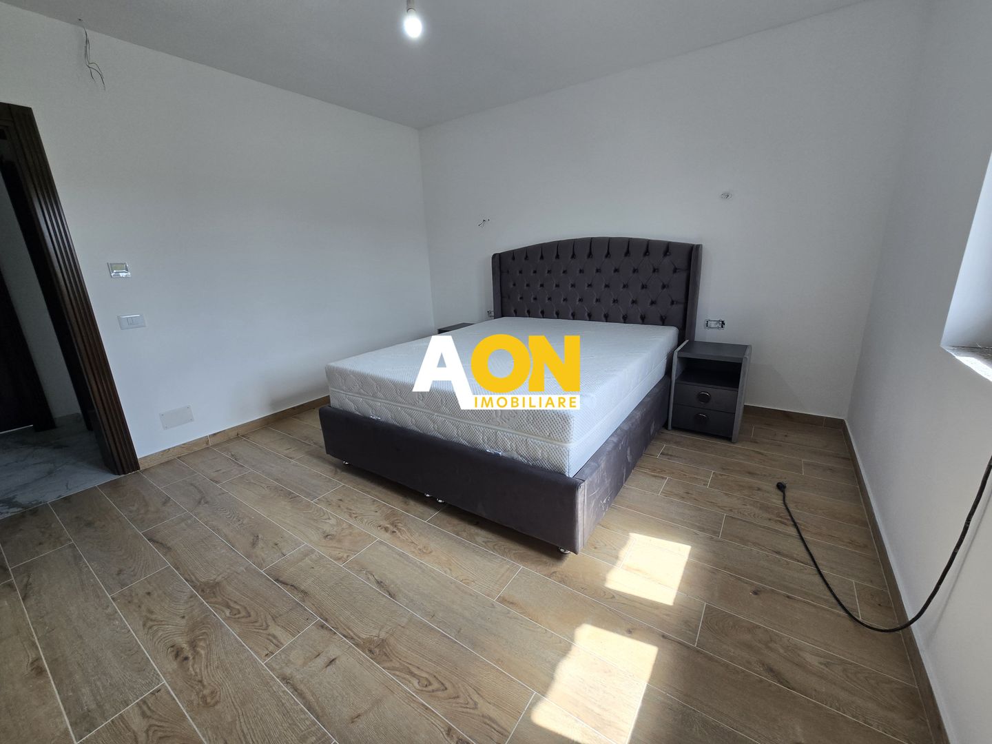 Casa Individuala 4 Camere, 2 Bai, 500mp Teren - Poză 9