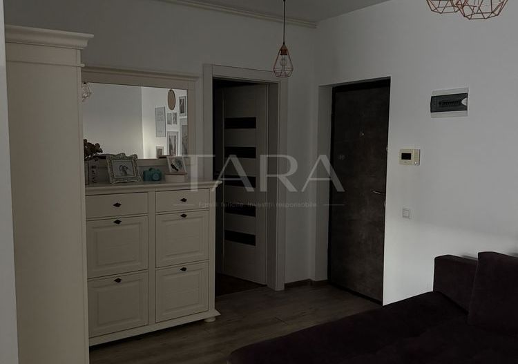 Apartament 2 camere spațios, zona Vivo - Poză 4