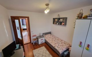 Apartament decomandat cu 3 camere, balcon, Ampoi 1 - Poză 7