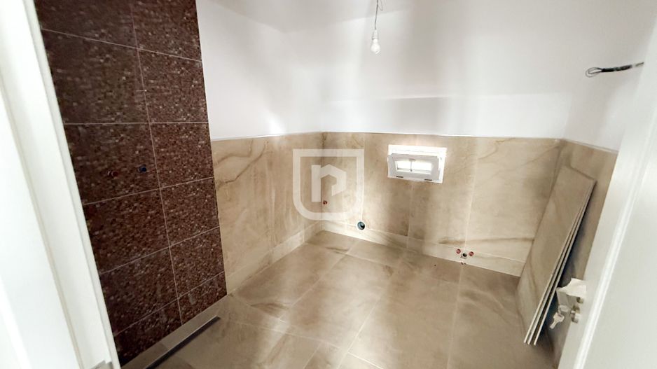 Casă S+P+E, 320 mp utili, teren 2.650 mp – zona Aurel Vlaicu, Suceava - Poză 7