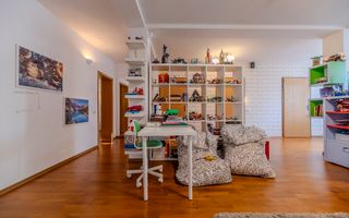 De Vânzare Vila Superba la liziera parcului Sub Arini - Poză 8