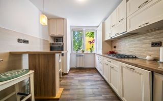 Apartament 3 camere, renovat, balcon 11 mp, etaj 1, strada Unirii! - Poză 6