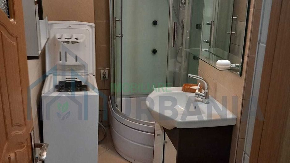Inchiriez apartament cu o cameră ultracentral - Poză 1