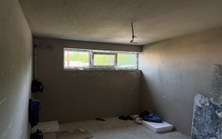 Case cuplate la liziera padurii , ideale pentru 2 familii ! - Poză 35