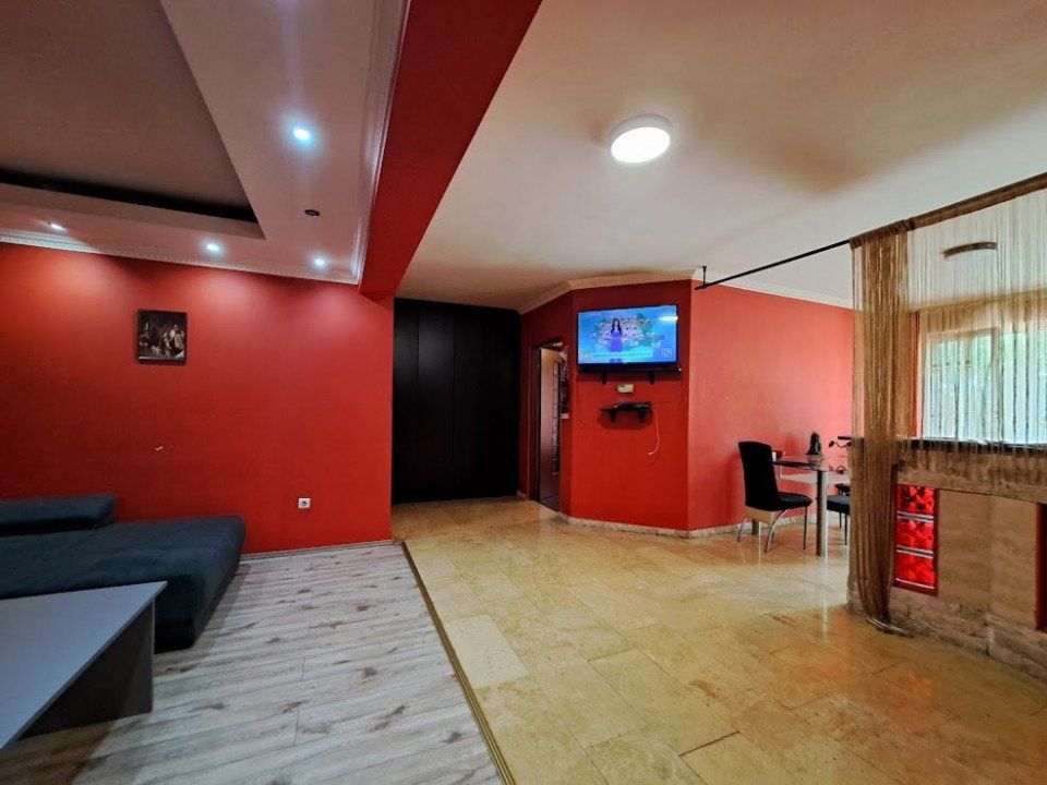 Apartament 2 camere spațios + parcare in Zona Florilor-Floresti - Poză 2