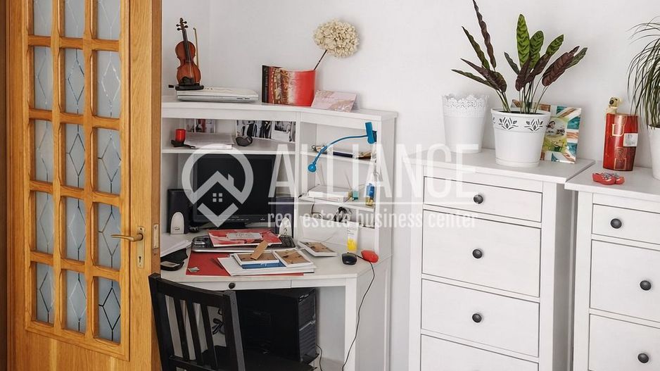 Apartament 2 camere de vanzare - (COD10) CENTRAL, B-DUL TOMIS - Poză 2