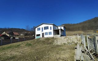 🏡 Casă spațioasă de vanzare | 202 mp utili | Tofalău | 180.000 € - Poză 1