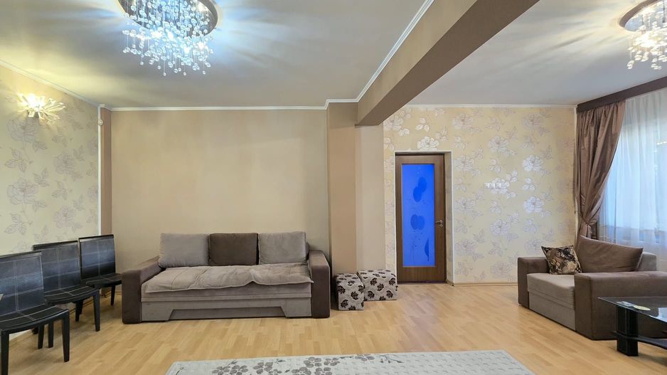 Casa D+P+E+M + Casa P+1 + Anexa | Teren 507mp | Zona centrala Mangalia - Poză 2