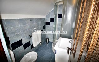 Pensiune P-E-M 9 camere,9 bai,1 bucatarie,teren 900 mp - Poză 9
