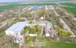 DE VANZARE –Teren Parc Industrial 18 ha cu Hale și Fotovoltaic – Arad