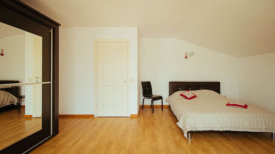 Exclusivitate - Sanpetru, casa cu priveliște deosebită - Poză 3