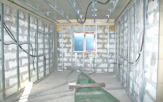 BUFTEA - central, vila D+P+E la pret de apartament - Poză 7