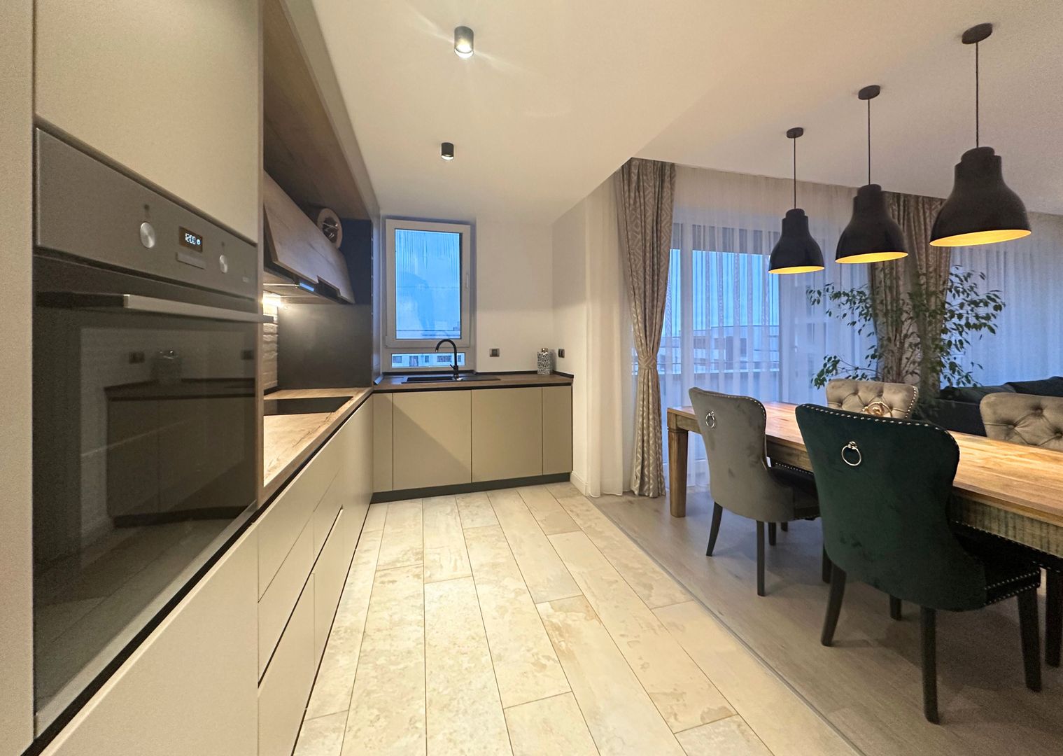 Penthouse de LUX 4 camere cu terasă spectaculoasă de 122 mp + jacuzzi - Poză 10