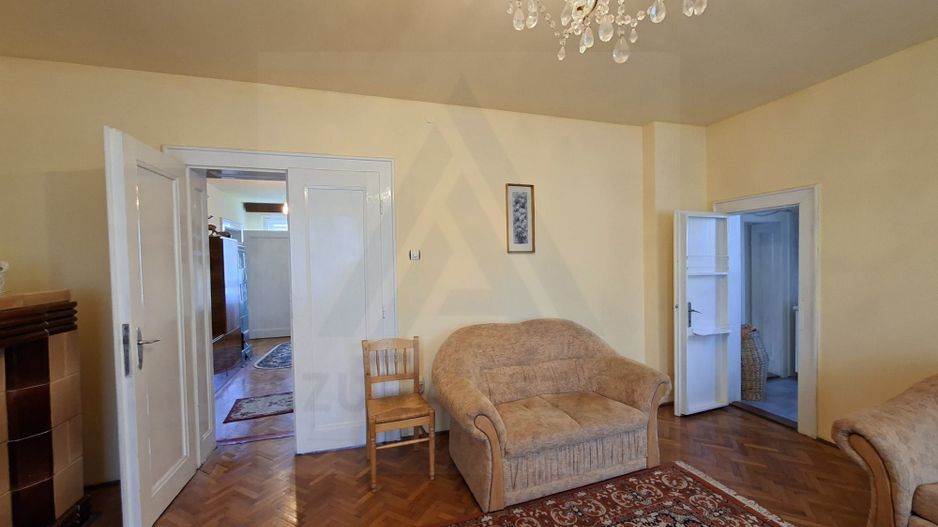 Apartament 4 camere 110 mp utili cu teren aferent si 2 bai Central - Poză 3
