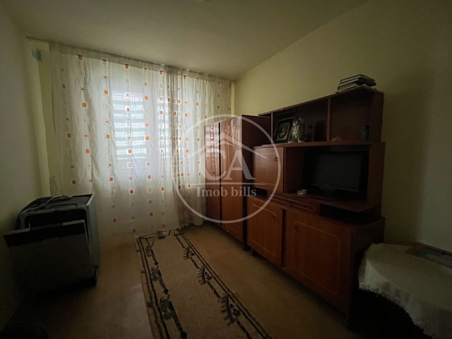 Apartament cu 3 camere de vânzare în zona Rogerius, Oradea - Poză 4