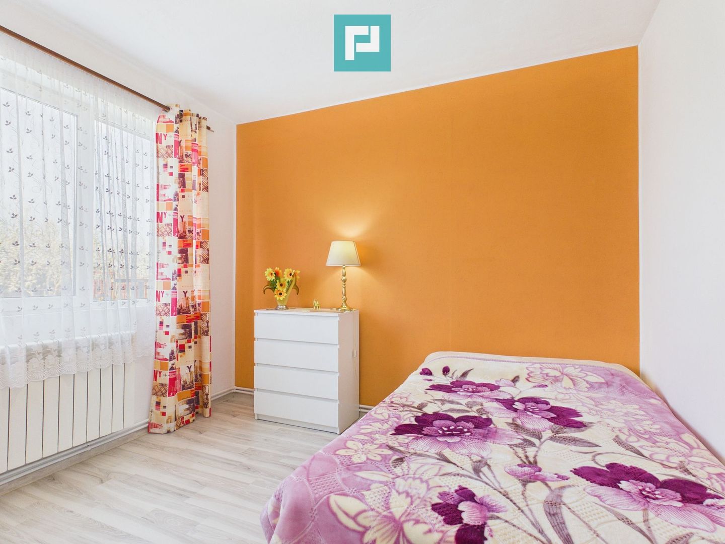 Casă cu 7 camere și teren generos în Șofronea - Poză 5