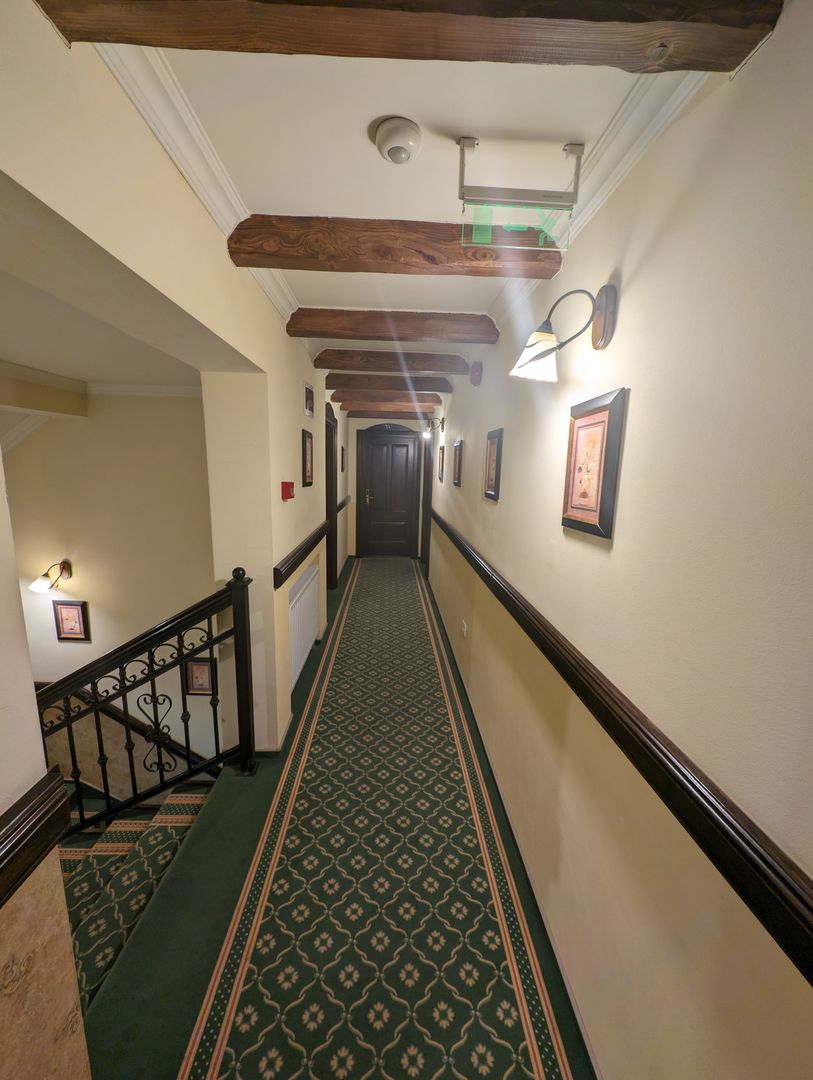 Imobil comercial P+2E+M - 28 Camere - Poză 13