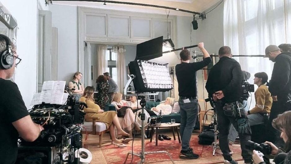 BRASADAS închiriază vila 21 cam UNIRII Birouri exclusive. - Poză 9