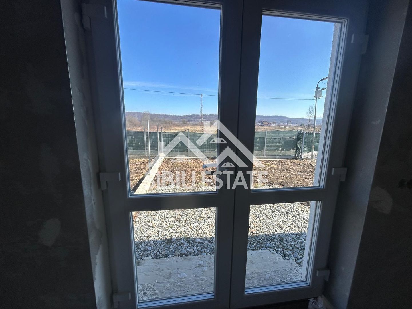 Casa duplex de vanzare 4 camere, 2 bai-s.u. 142 mp. PRET AVANTAJOS - Poză 47