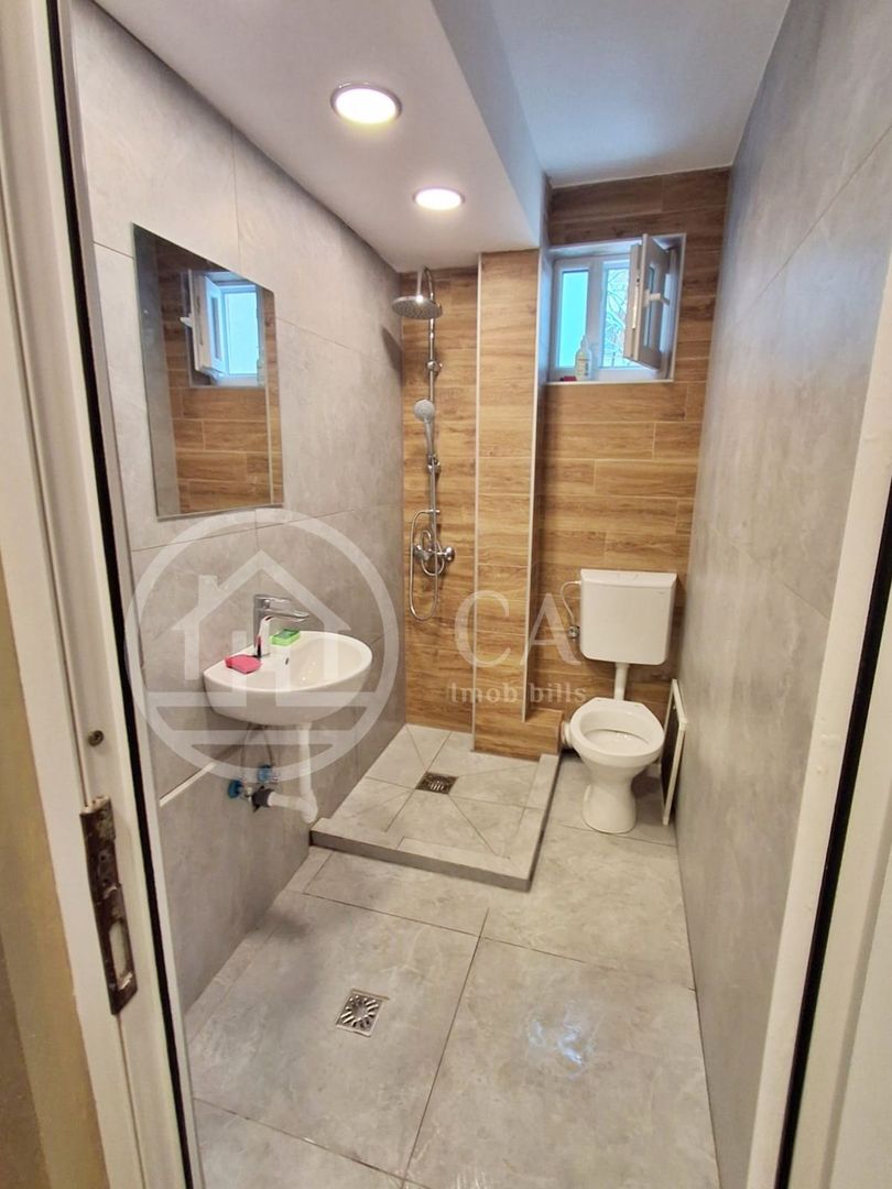 Apartament de vânzare cu 2 camere în zona Rogerius, Oradea - Poză 5