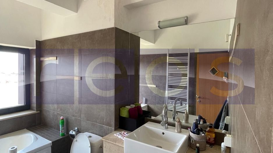 VANZARE APARTAMENT 2 CAMERE UNIRII MITROPOLIEI 75mp CENTRALA PROPRIE BLOC 2009 - Poză 10