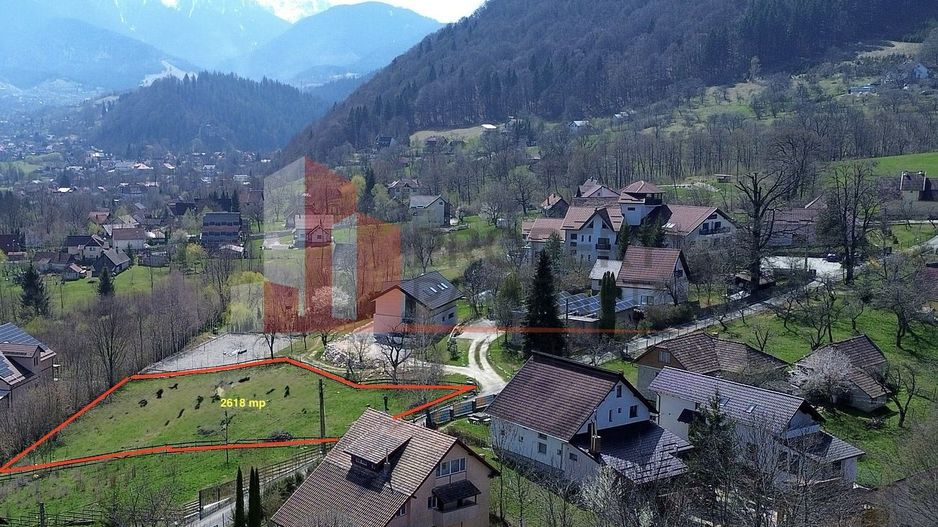 Teren intravilan 2.600 mp Predeluț Bran | Vedere Bucegi și Castelul Bran | Utili - Poză 1