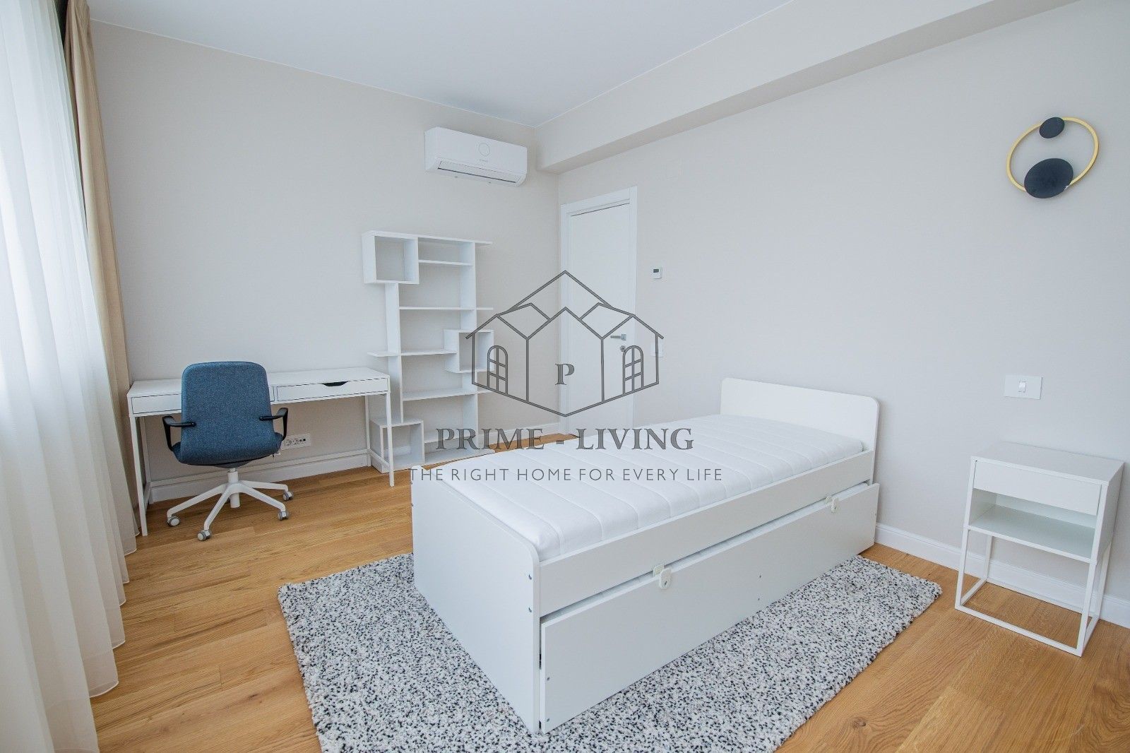 VILA CU 4 DORMITOARE SI PISCINA PRIVATA LA INCHIRIERE IN IANCU NICOLAE - Poză 14