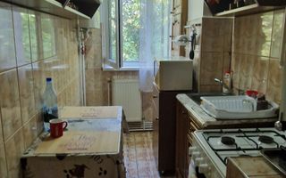Vand apartament care este situat in cartierul Dambu - Poză 3