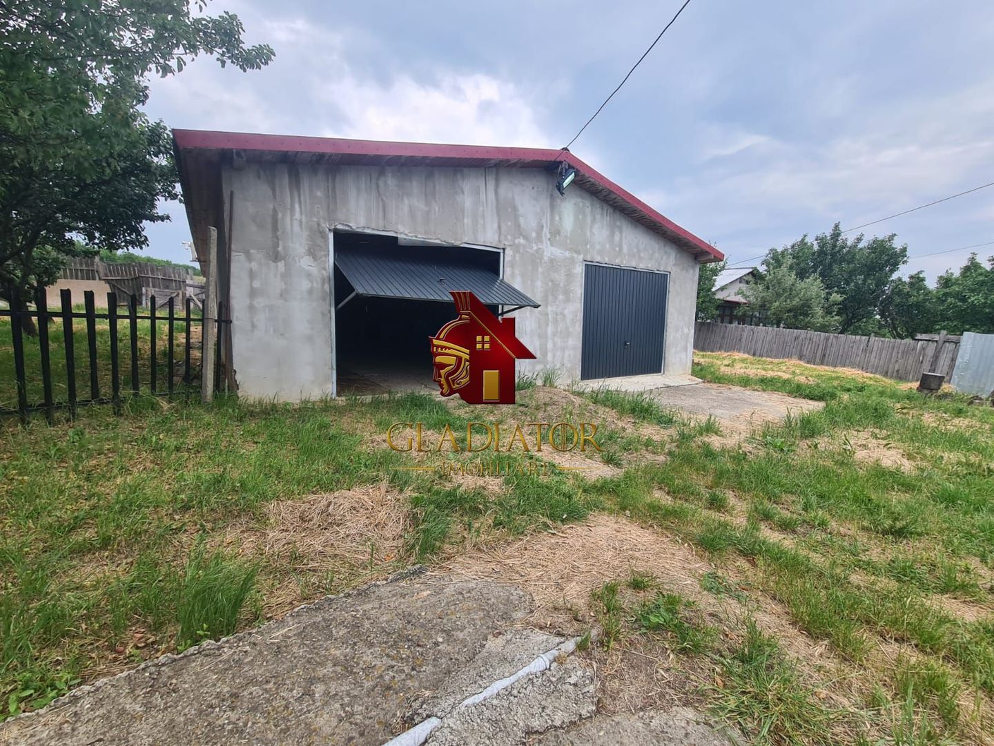 Casa + garaj + 5400 mp teren in Tomesti Goruni, zona de vis, nu rata - Poză 16